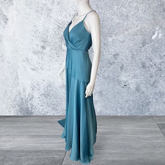 Fame‎ & Partners Teal Sleeveless Spaghetti Strap Satin Gown - Picture 3 of 8